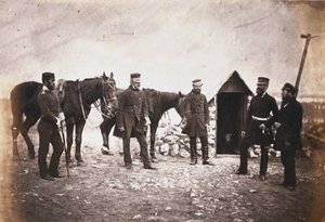 Mayor General Robert Garrett y Oficiales de su Estado Mayor, de un álbum de 52 fotografías asociadas con la Guerra de Crimea de Roger Fenton